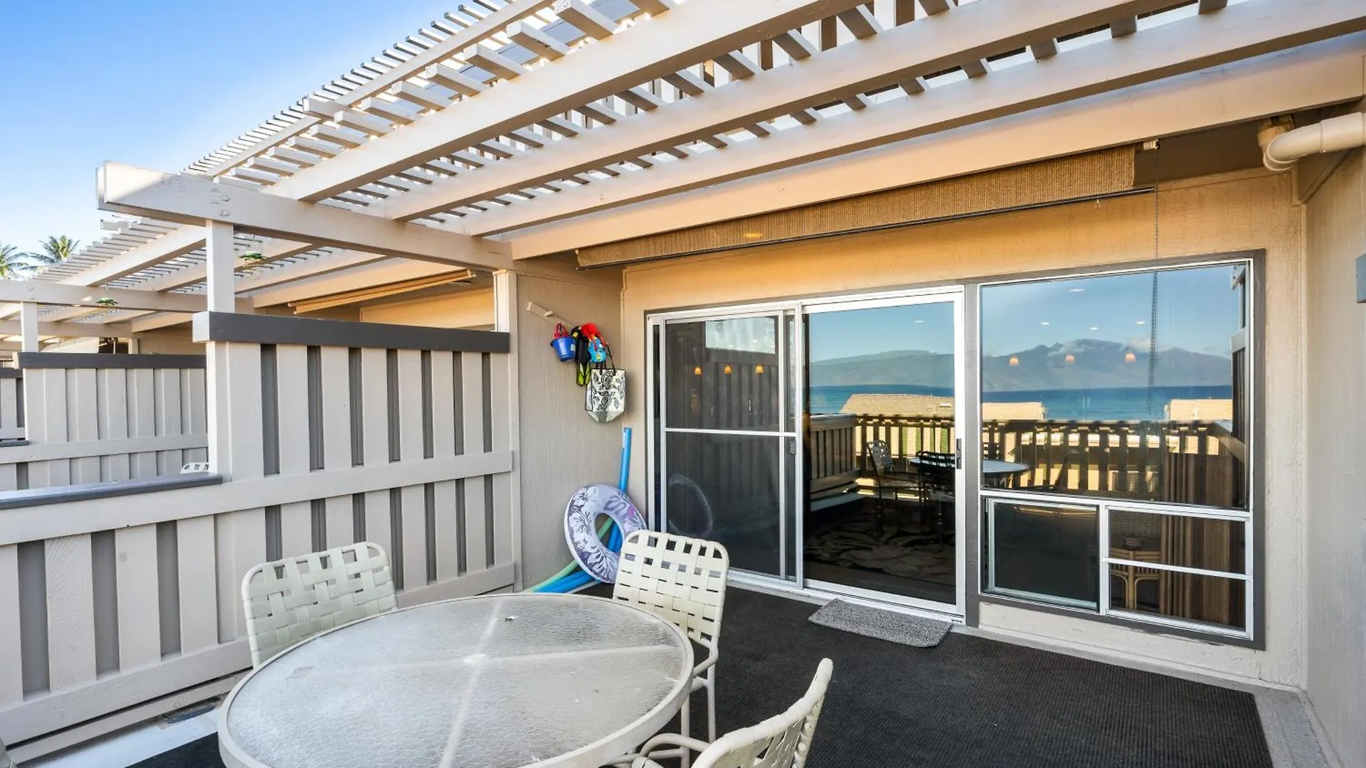 Memories Await @ Remodeled Ks E8 - Sullivan Kahana Holiday home