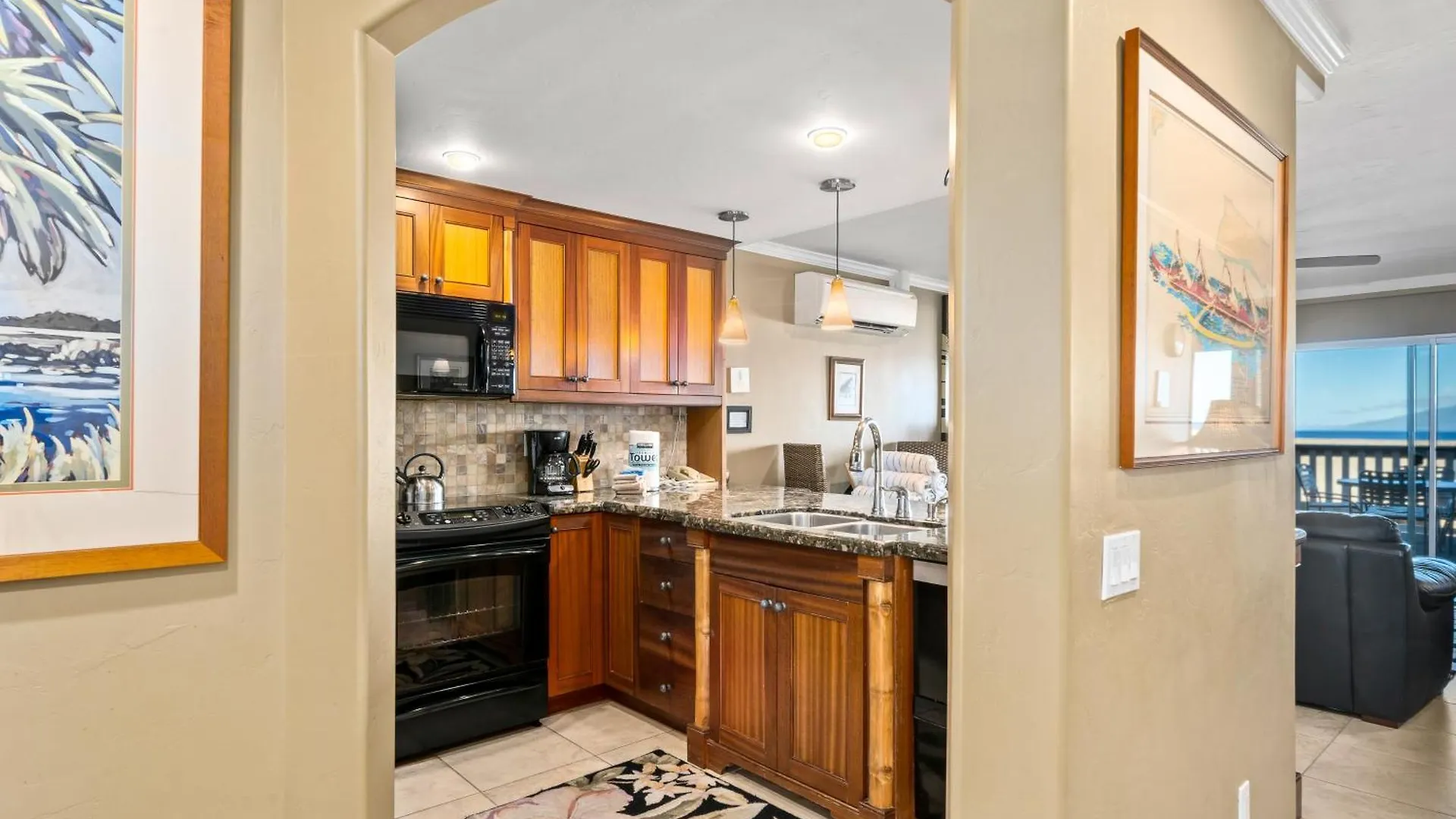 Memories Await @ Remodeled Ks E8 - Sullivan Kahana Holiday home